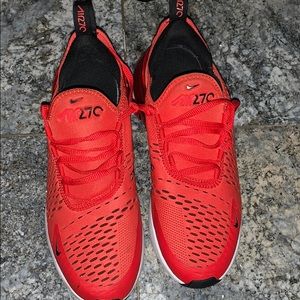 Womens airmax 270